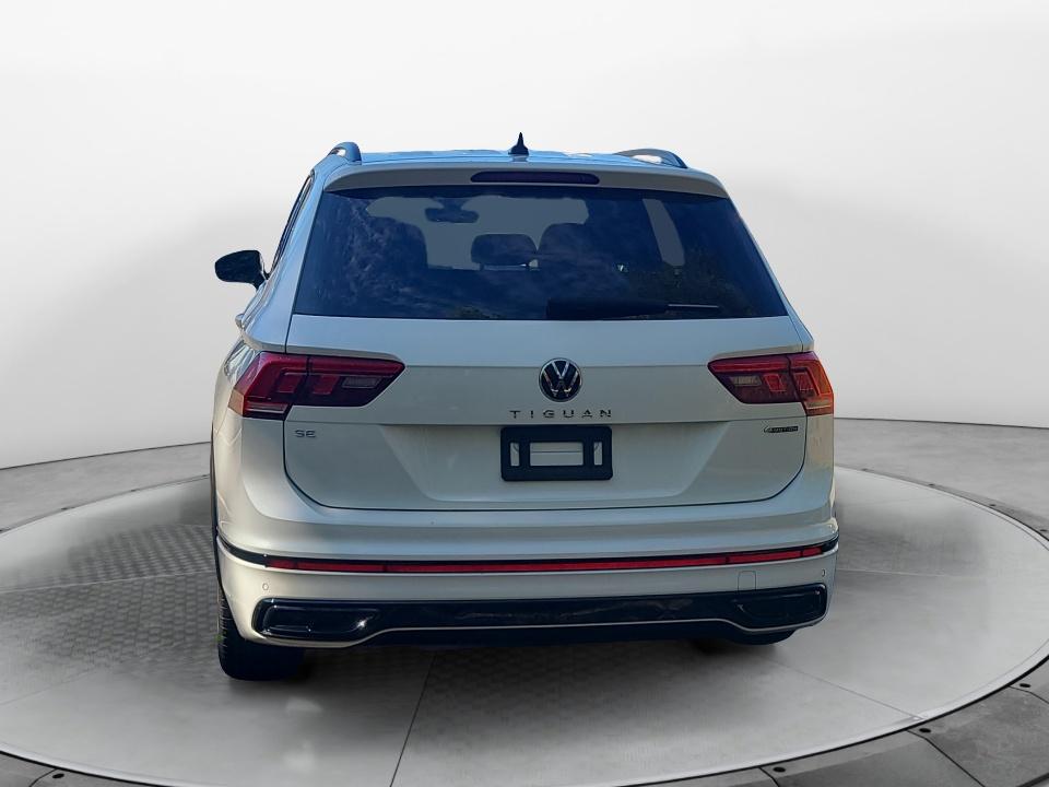 2024 Volkswagen Tiguan SE R-Line Black