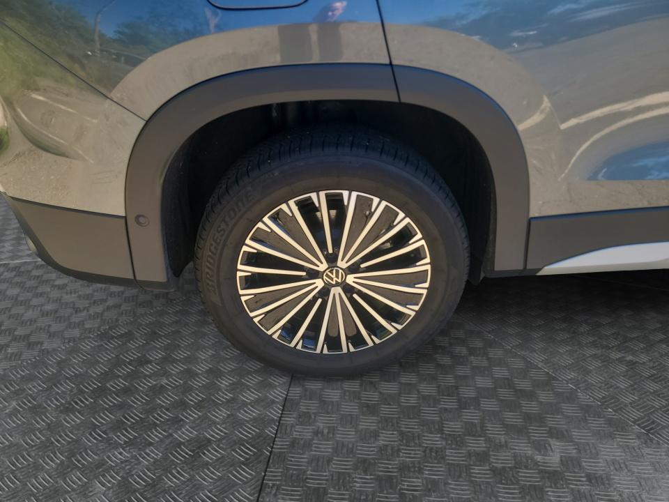 2025 Volkswagen Tiguan S