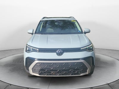 2025 Volkswagen Taos SE