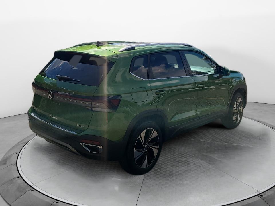 2025 Volkswagen Taos SE