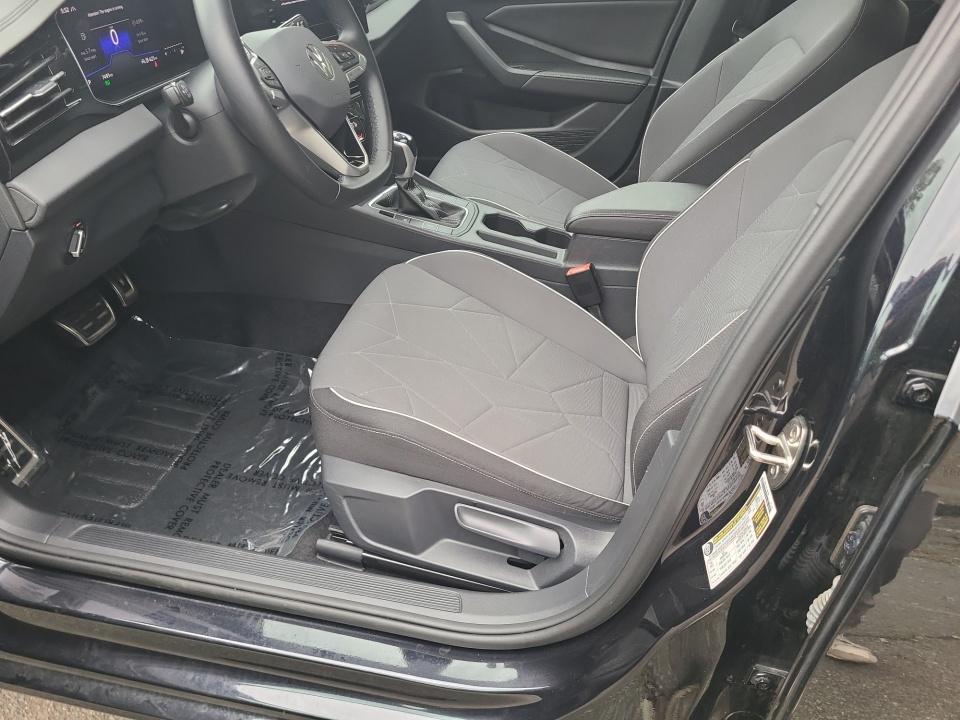 2025 Volkswagen Jetta Sport