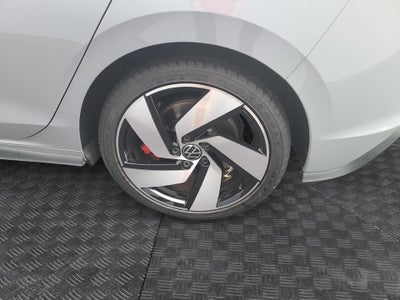 2022 Volkswagen Golf GTI S