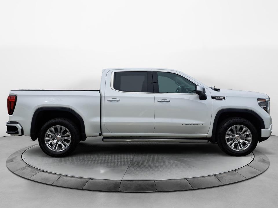 2024 GMC Sierra 1500 4WD Crew Cab Short Box Denali