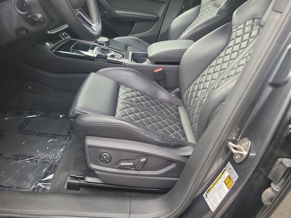 2023 Audi SQ5 Premium Plus